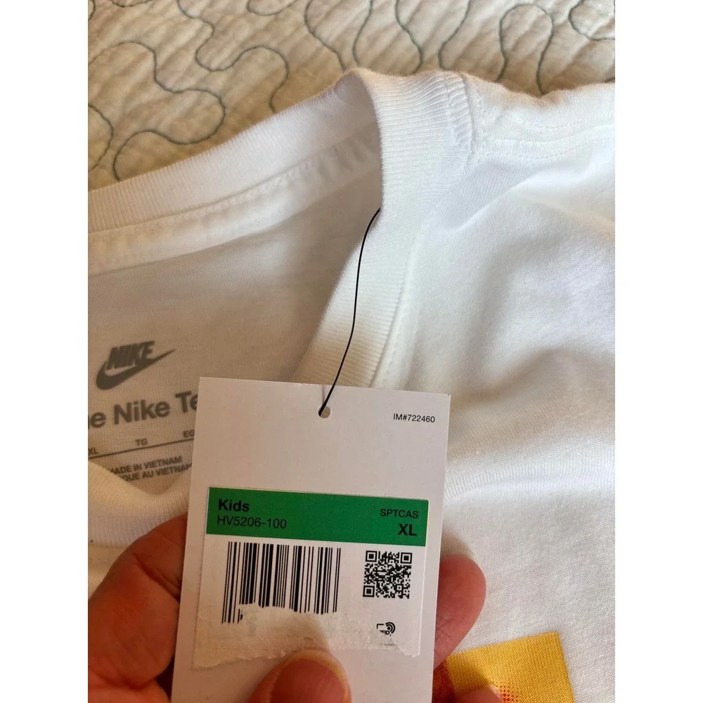 Nike Kids Stay Spicy Shiba Inu Graphic T-Shirt White Size XL